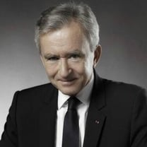 Bernard Arnault (LVMH): “Abbiamo già quasi ripagato l'acquisizione di Tiffany”