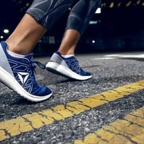 Adidas vende Reebok ad Authentic Brands per 2,1 miliardi