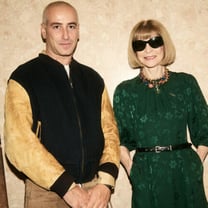 Anna Wintour gratuliert im KaDeWe zu 45 Jahren Vogue Germany