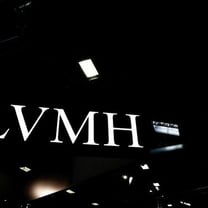 LVMH unit to close historic Venice department store