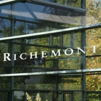 Richemont startet mit stabiler Umsatzentwicklung ins neue Geschäftsjahr