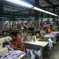 Birmanie: dans des usines de textile, salaire de misère et peur du lendemain