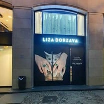 Liza Borzaya займет пространство Roger Dubuis на Петровке