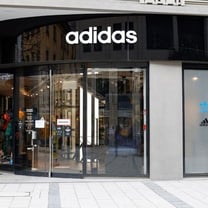 Adidas Güçlü Bir Toparlanma Bekliyor