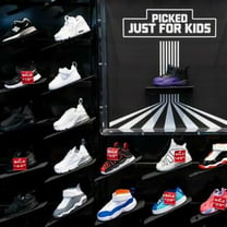 Foot Locker révise à la baisse ses prévisions annuelles