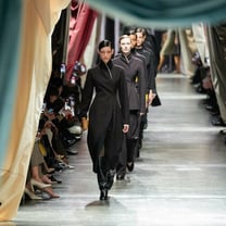 La settimana della moda di Milano presenta un programma ampliato per settembre