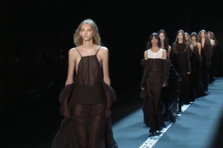 Vera Wang: collection spring- summer 2017 in New York