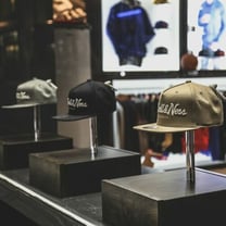 Mitchell & Ness dirá presente en Sneaker Fever 2024