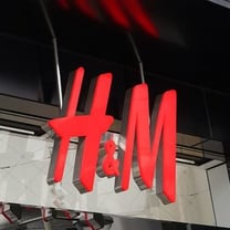 H＆Mが中国で低迷　新疆綿問題をめぐる不買運動が影響か