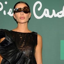 Safilo renova parceria com Pierre Cardin