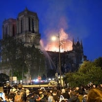 El grupo LVMH y la familia Pinault donarán 300 millones de euros para reconstruir Notre Dame