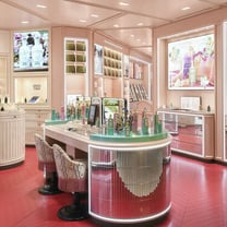 Gucci Beauty inaugura il suo primo monomarca a Singapore