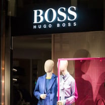 Компания Hugo Boss завершила 2020 год с убытком в 219 млн евро