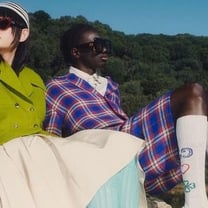 Gucci intensifica su impulso ecológico presentando una estrategia climática 'positiva para la naturaleza'