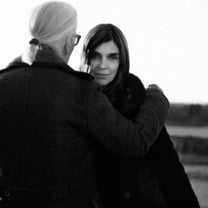 Karl Lagerfeld arruola Carine Roitfeld come style advisor