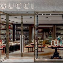 Gucci reduce drásticamente su red de revendedores