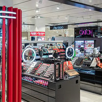 Manor Lausanne eröffnet größten Sephora der Schweiz