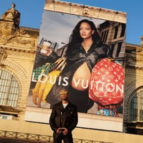 Rihanna posa para la nueva campaña de Louis Vuitton Homme