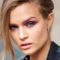 Maybelline New York kündigt Josephine Skriver als Werbebotschafterin an