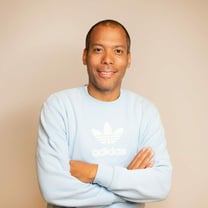 Adidas: Mathieu Sidokpohou entre au comité exécutif du groupe en tant que patron des ventes globales