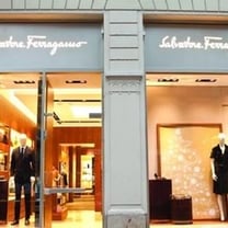 谁会接盘？Salvatore Ferragamo成为今年第一个传被出售的奢侈品牌