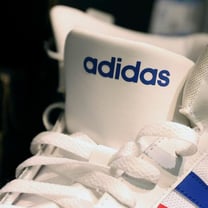 Korruptionsverdacht in China - Zwei Mitarbeiter verlassen Adidas