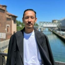 「LVMHプライズ2023」ファイナリスト　日本人デザイナー桑田悟史ら9組が選出