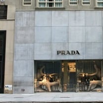 奢侈品牌抄底核心资产，Prada 4.25亿美元买楼