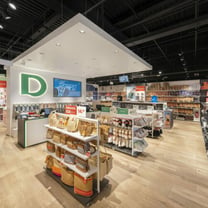 Deichmann consolida su presencia en el arco mediterráneo con dos nuevas aperturas