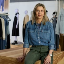 Lucia Marcuzzo (Levi's): "Reforzar la actividad directa al consumidor es una estrategia rentable a largo plazo"