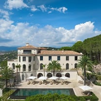 LVMH acquista una villa da 50 milioni di euro a Cannes per organizzare eventi privati