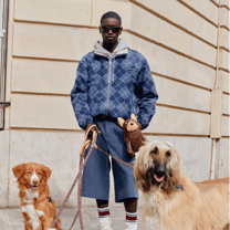 Louis Vuitton celebra l'amore per i cani con Pharrell Williams